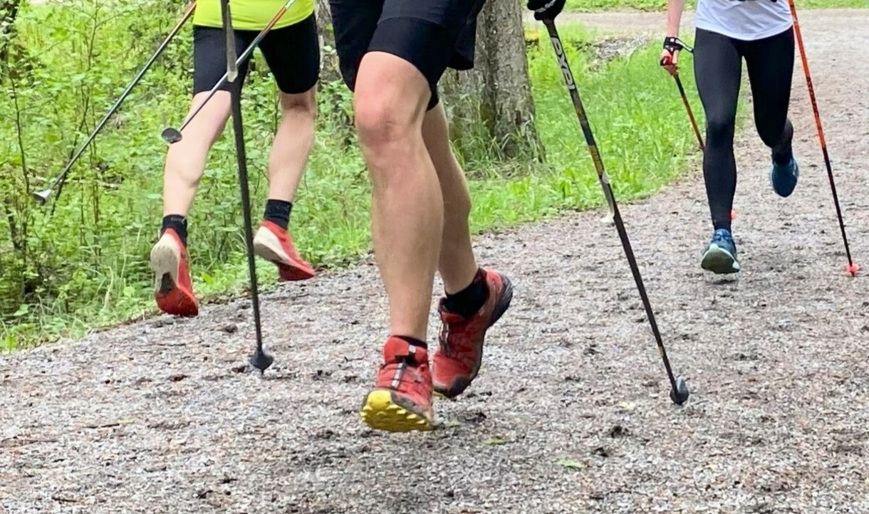 Rullskidåkare i Stockholm – förebygga smärta i armbågen med rätt teknik